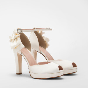 Sandalo open toe con fiocco tacco 11