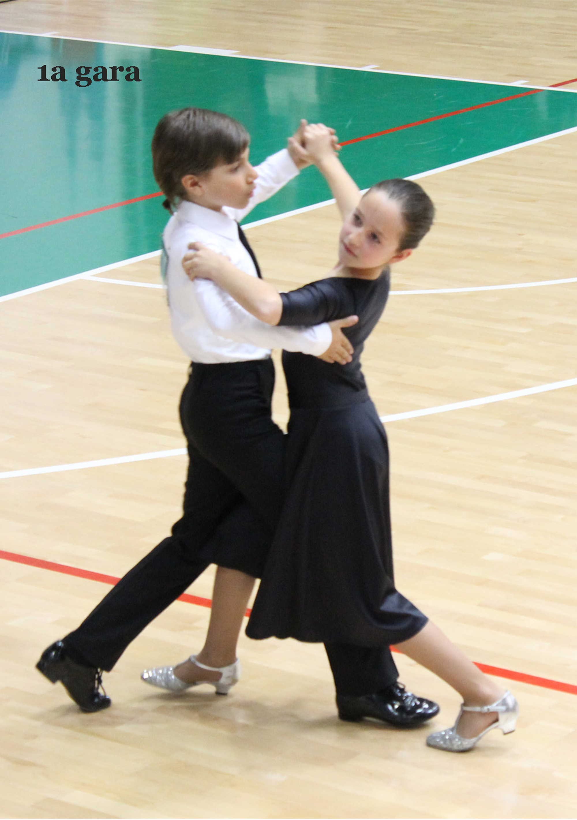 Il mio primo abito da ballo.....