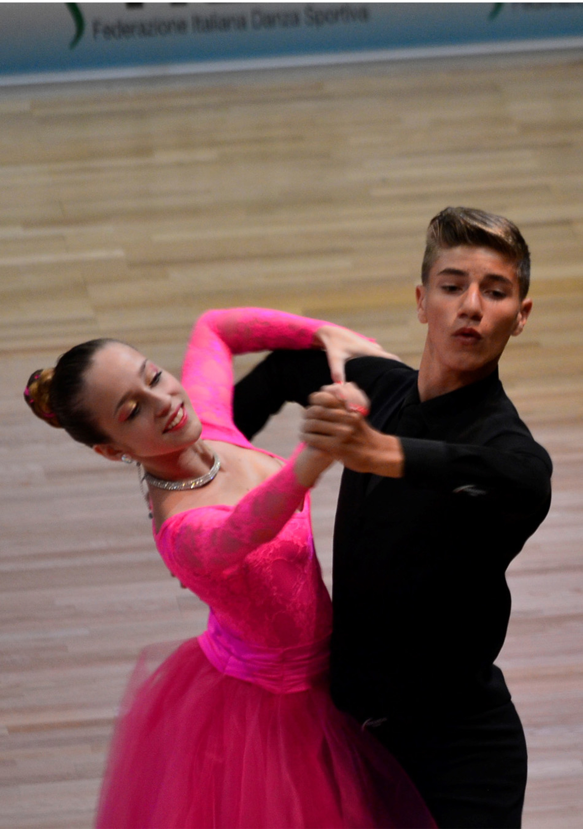 Il mio primo abito da ballo.....